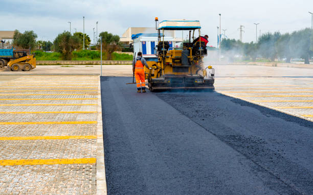 Best Asphalt Driveway Installation  in , IN